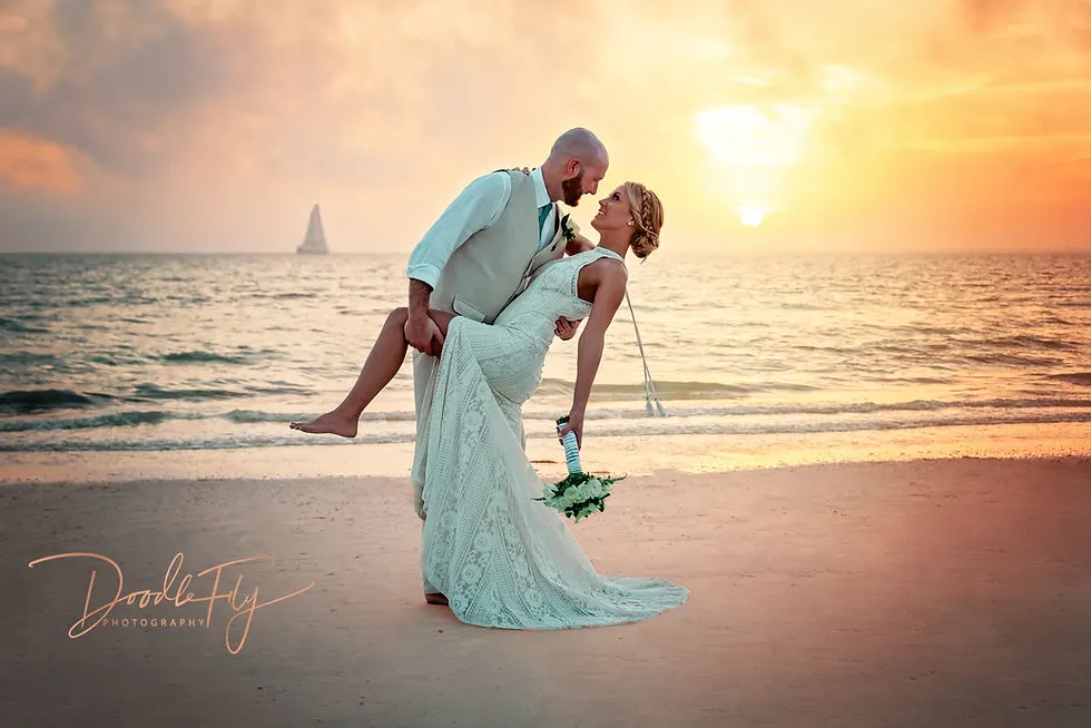 Wedding Photos, Bride & Groom, Sunset, Fort Myers Beach, Pink Shell Resort